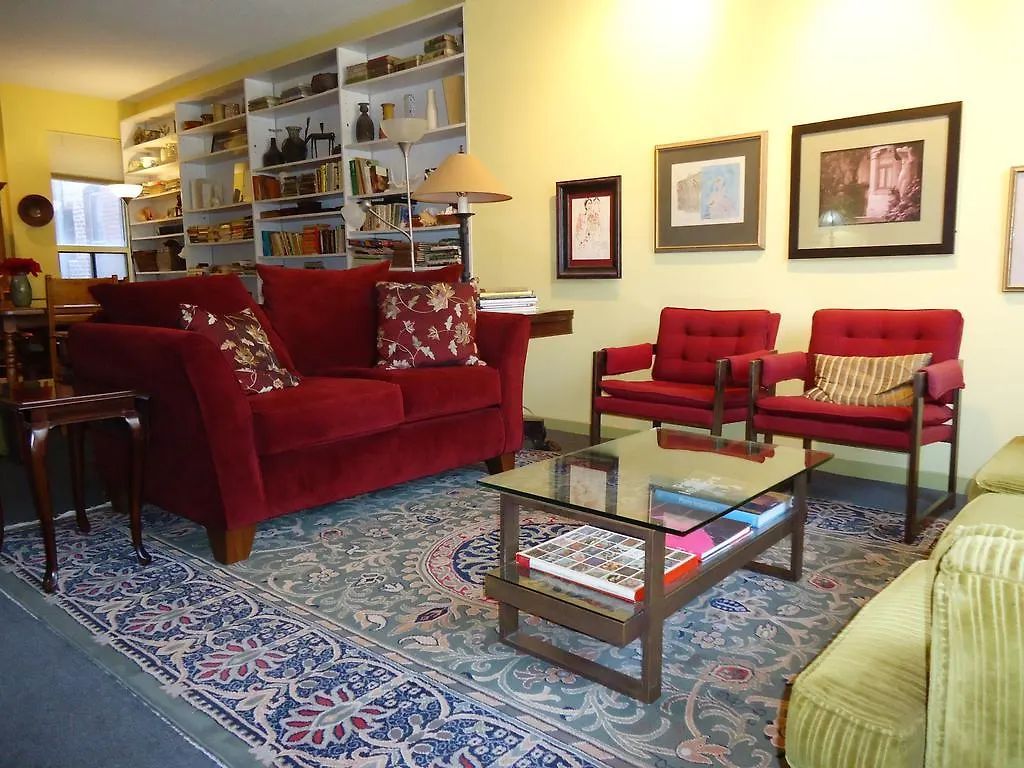 Alan Gardens Bed And Breakfast Toronto Hotel